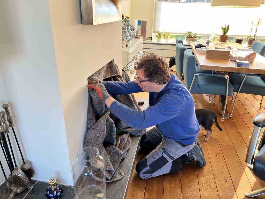 Schouwveger Duiven kleed schoorsteenreiniger Schouwveger Duiven kleed schoorsteenreiniger